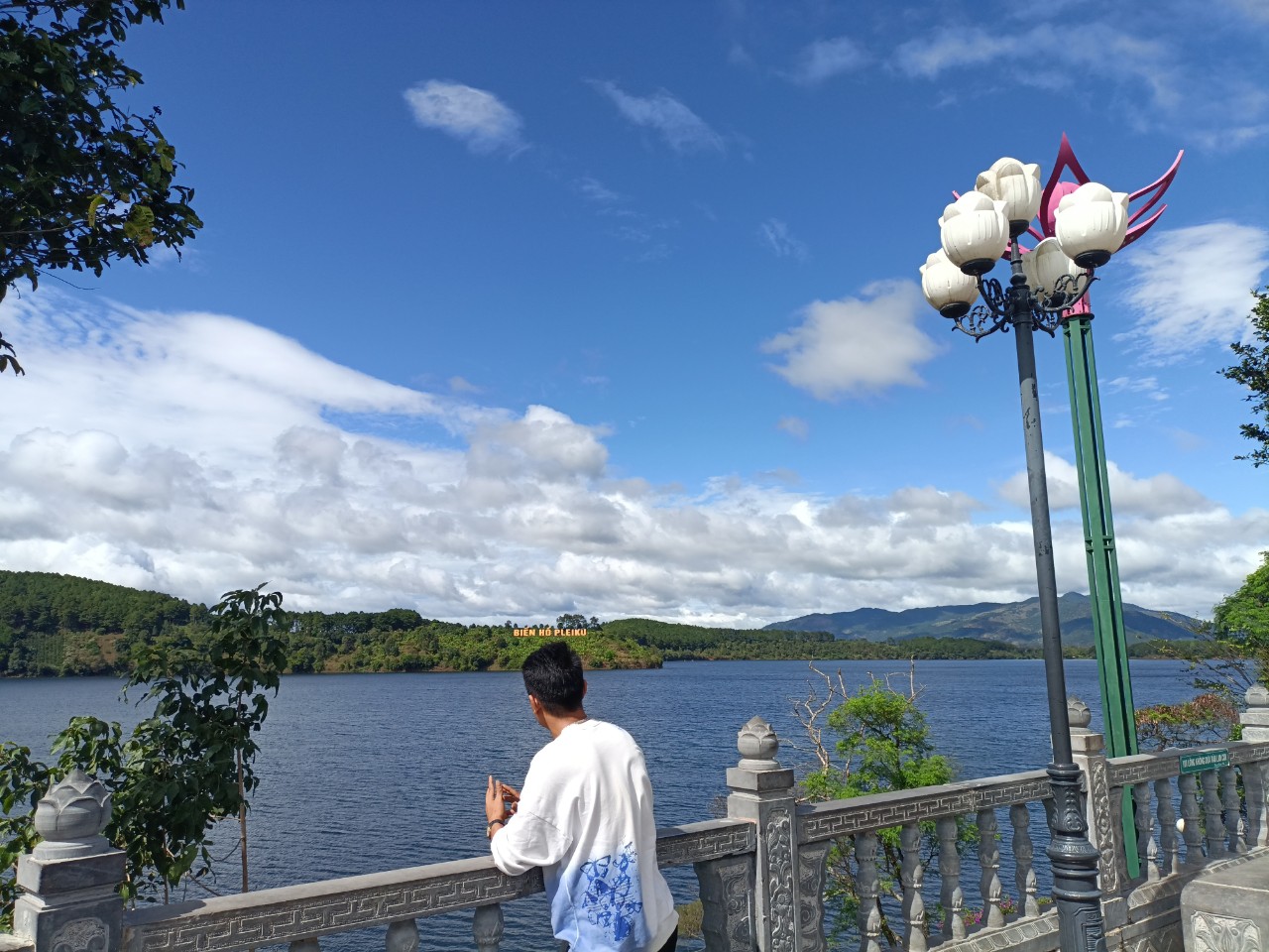 biển hồ pleiku